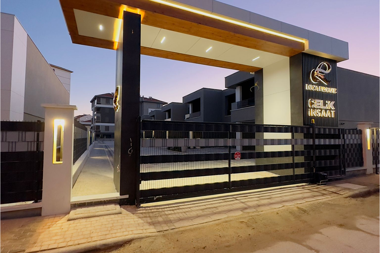 Brandalı Double Panel Çit Sistemleri