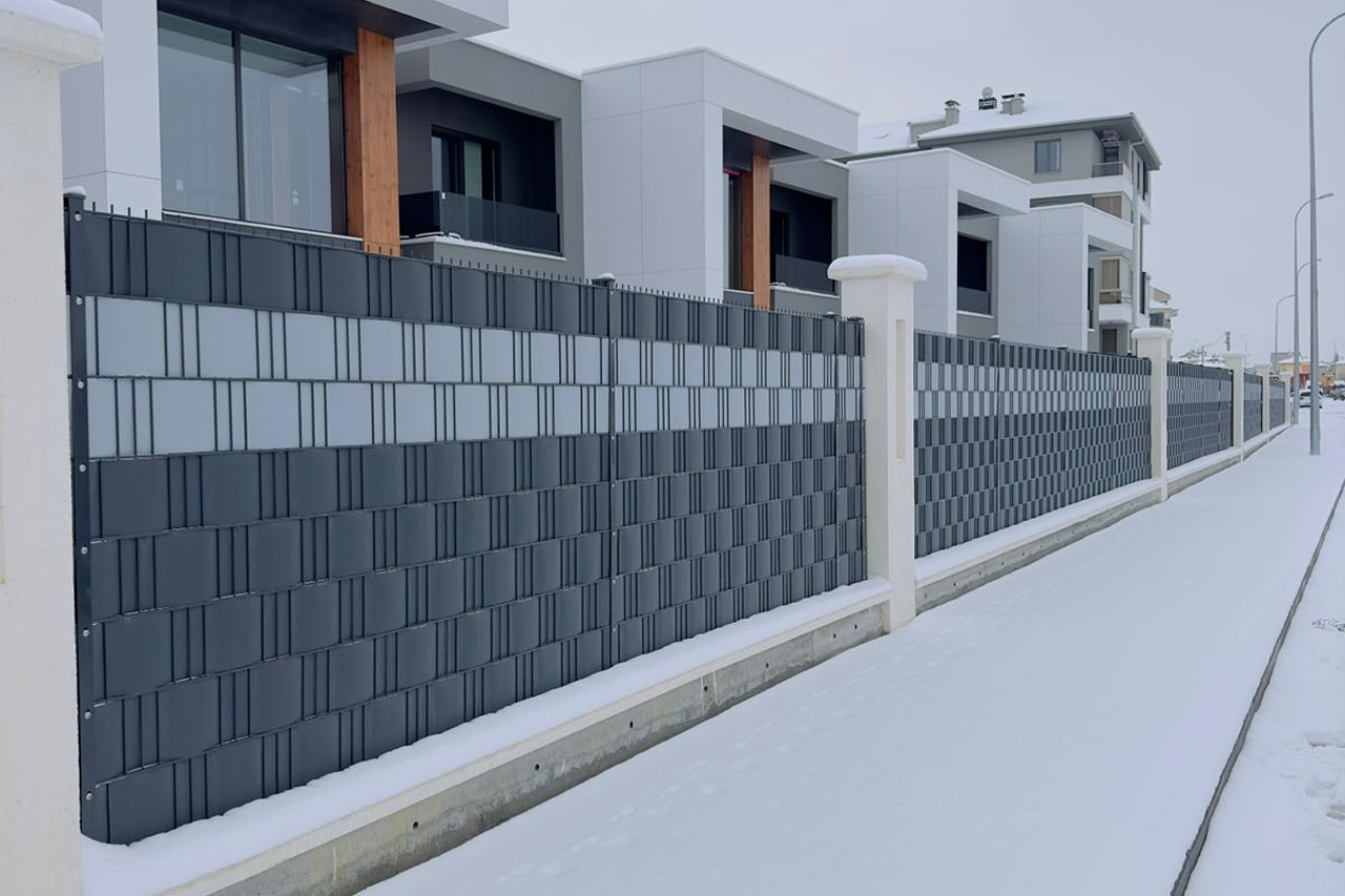 Brandalı Double Panel Çit Sistemleri