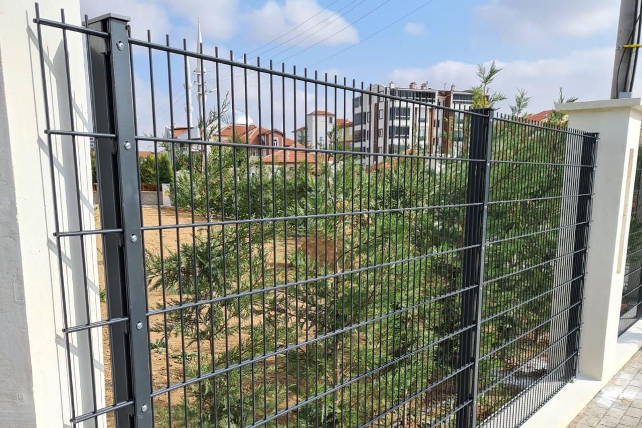 Double Panel Çit Sistemleri