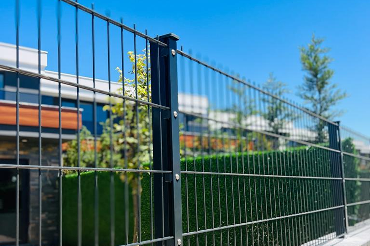 Double Panel Çit Sistemleri