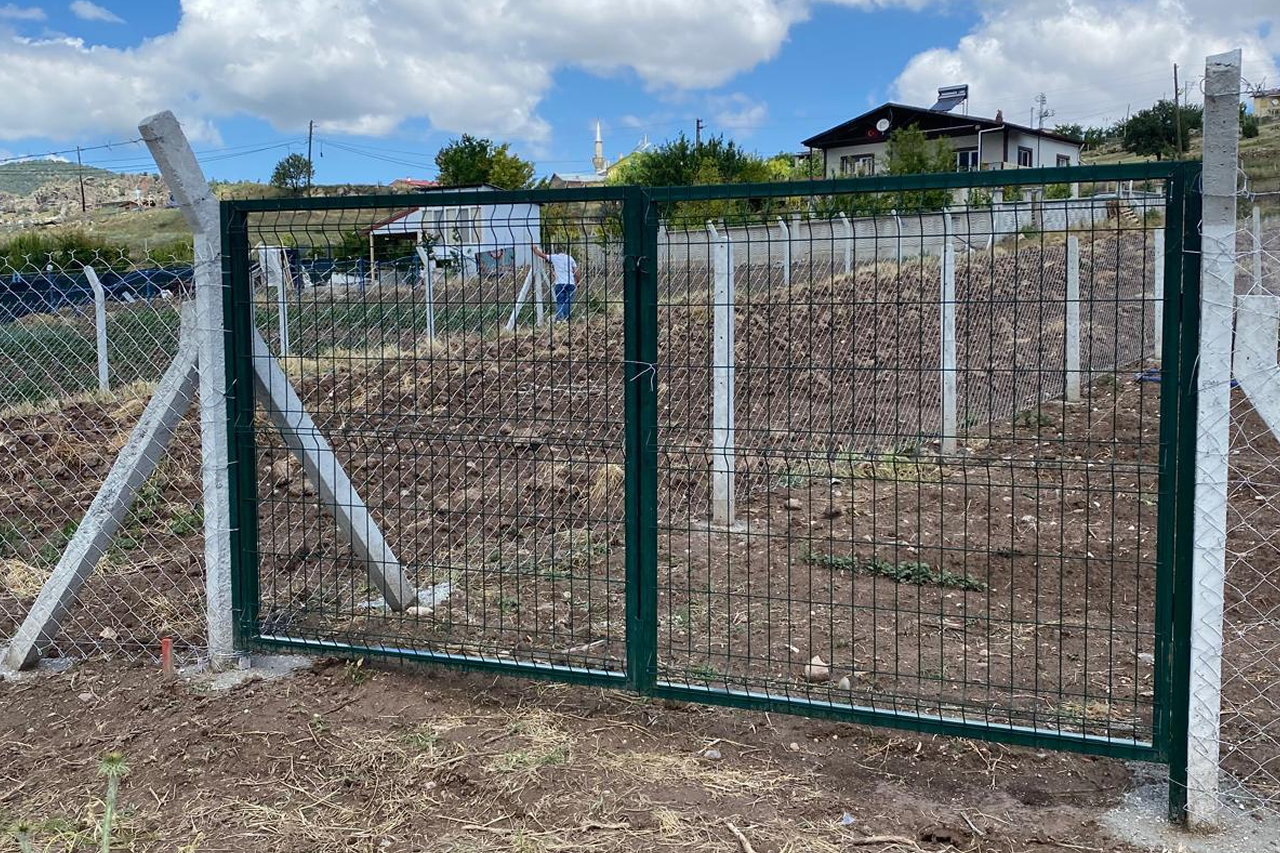 Panel Çit Kanatlı Kapı