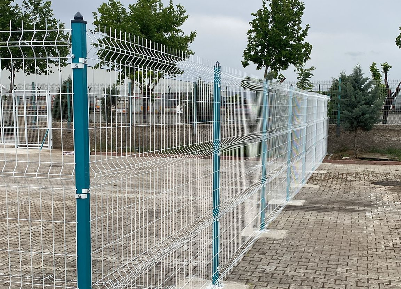 Single Renkli Panel Çit